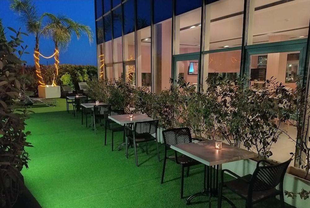 Hotel Sercotel Plana Parc Alquerías del Niño Perdido Екстериор снимка
