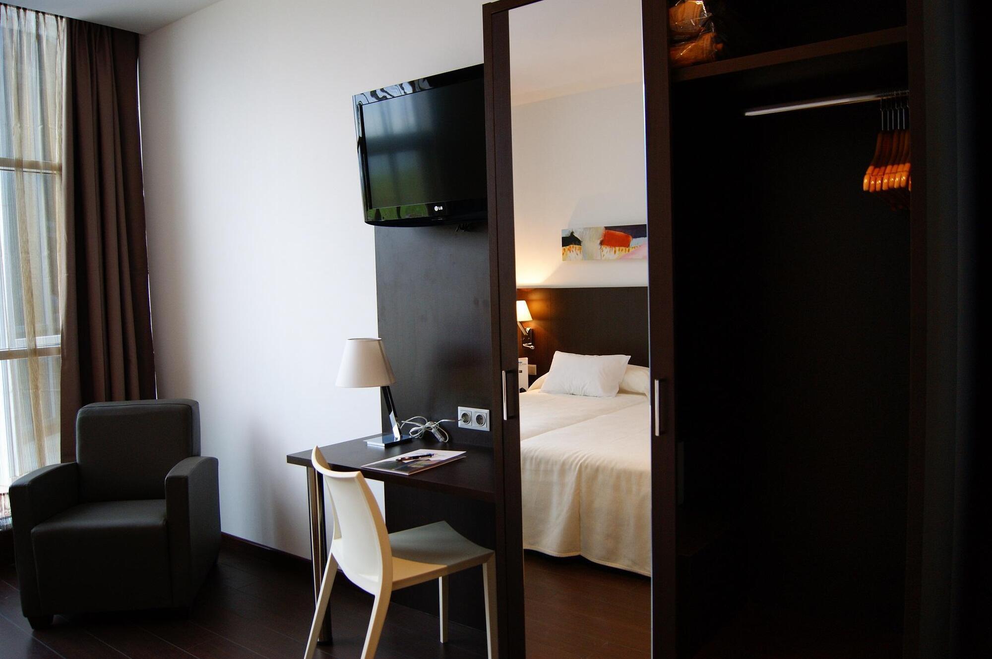 Hotel Sercotel Plana Parc Alquerías del Niño Perdido Екстериор снимка
