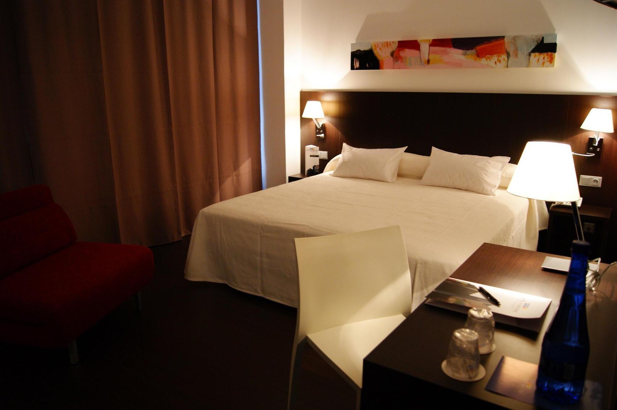 Hotel Sercotel Plana Parc Alquerías del Niño Perdido Екстериор снимка